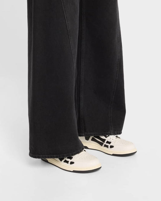 Amiri
Skeleton Low-Top Leather Sneakers size 11