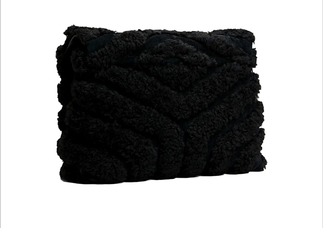 Saint Laurent
Loulou Suede & Shearling Shoulder Bag