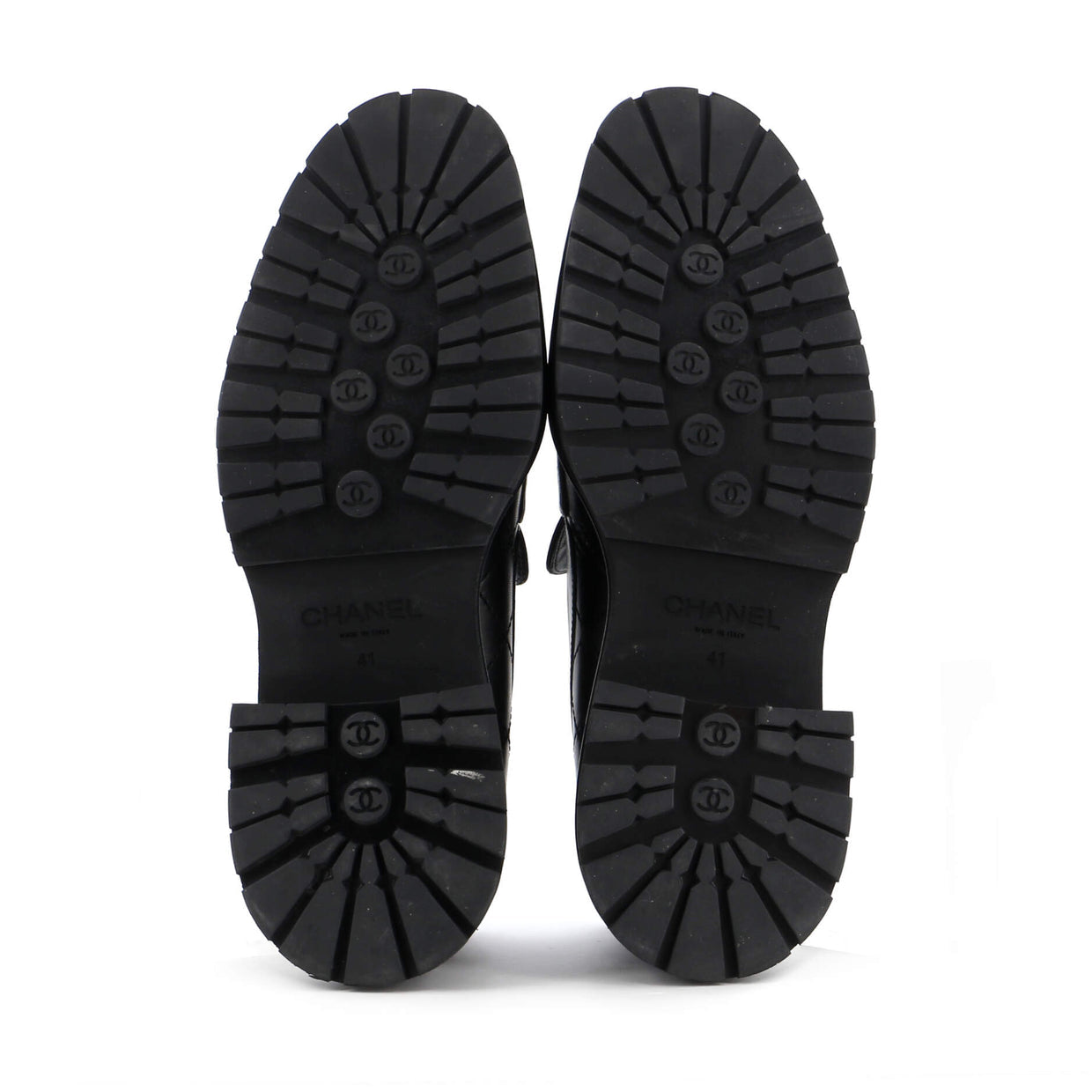 Chanel
Women's CC Loafers Quilted Leather size~us 10