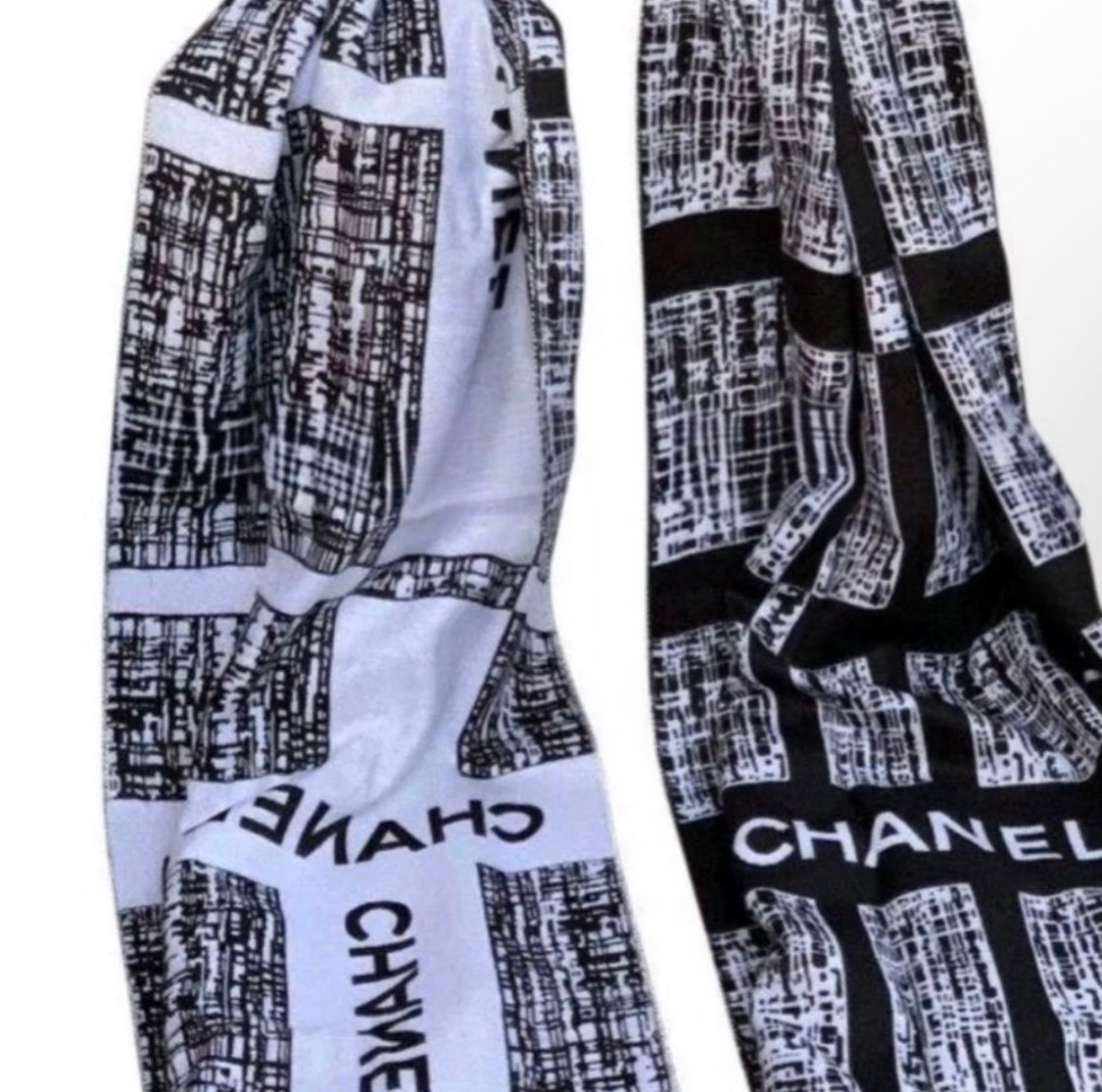 New Chanel Gwp with box scarf