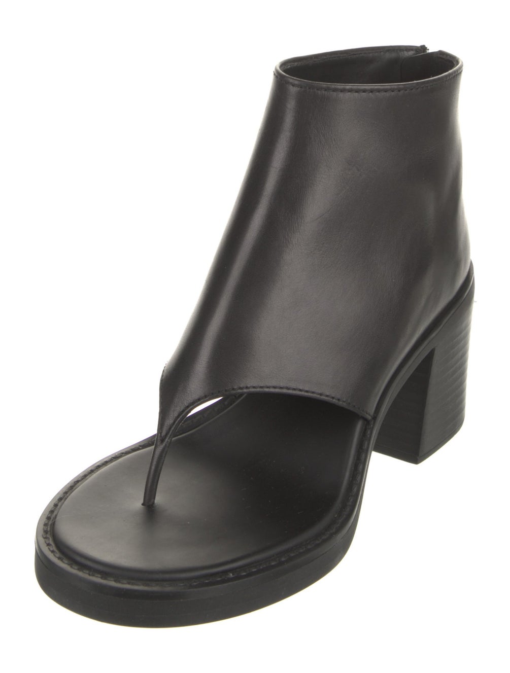 Miu Miu
Leather Sandals
Women's Size: 8