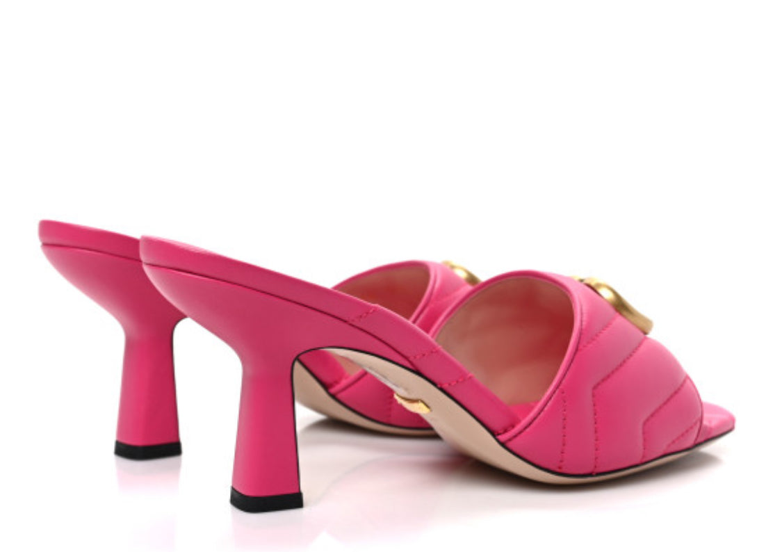 Brand new with box GUCCI 
Nappa Matelasse GG Marmont 75mm Slide Sandals 39.5 Pink
