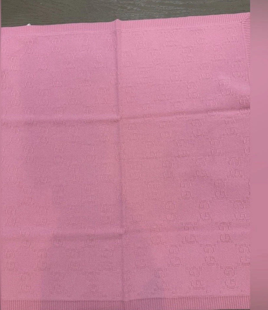 New with box Gucci baby blanket pink