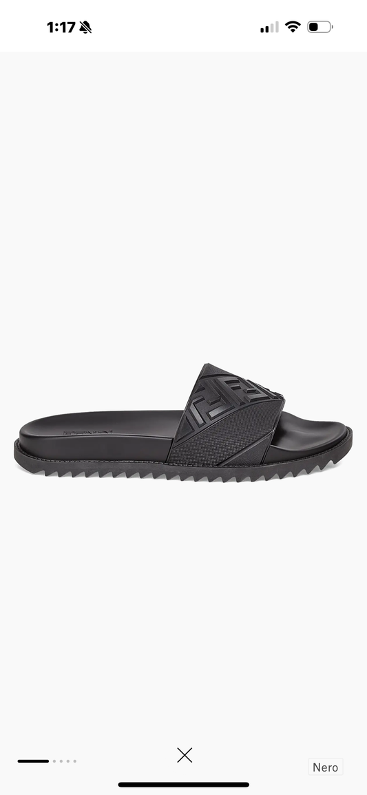 Fendi

FF Diagonal Logo Print Slides men’s Size 11