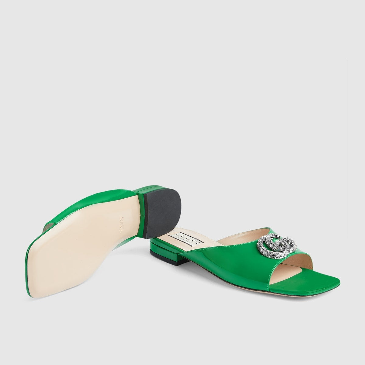 GUCCI
Women's Double G slide sandal ~ size 6