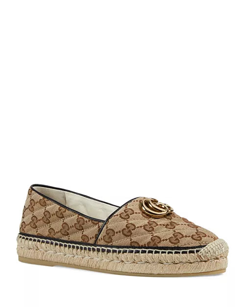 Gucci
Women's GG Matelassé Espadrille Flats size 5