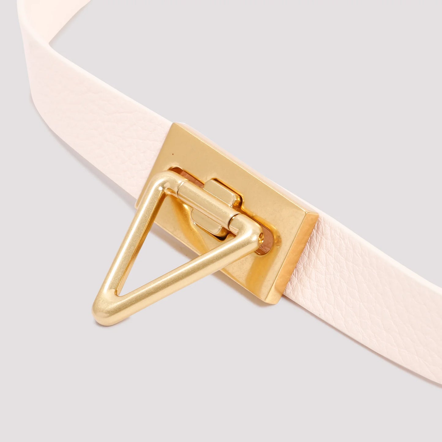 Bottega Veneta
Bottega Veneta Point Lock Buckle Belt size 75