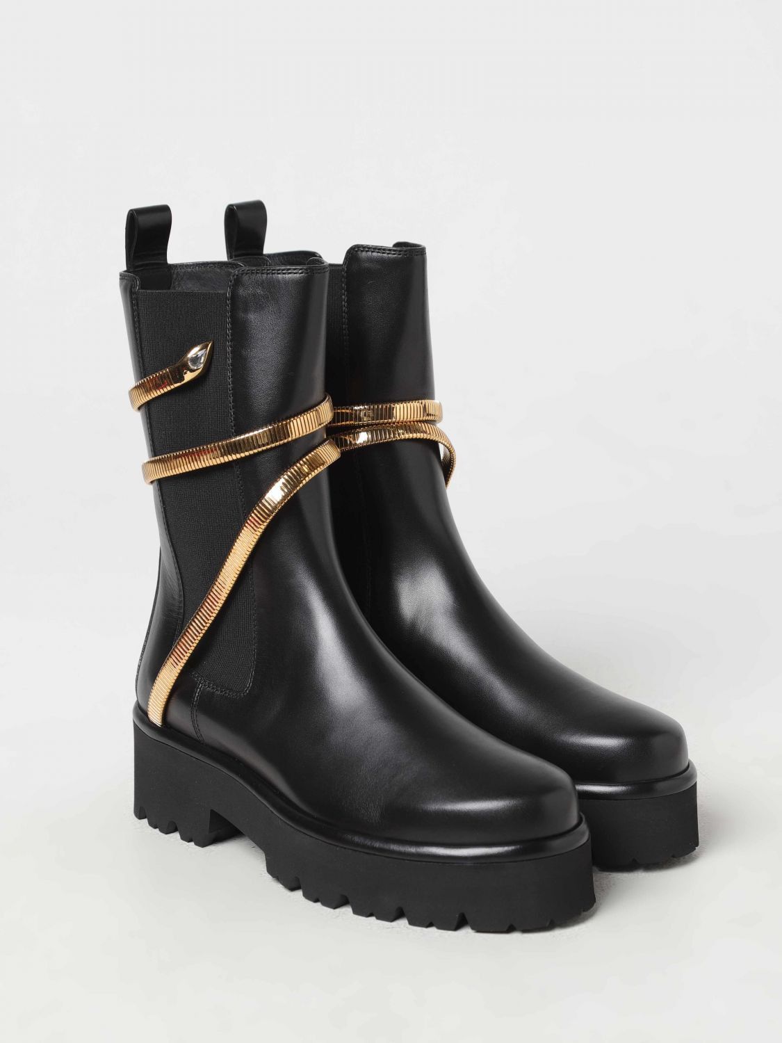 RENÉ CAOVILLA
Embellished leather Chelsea boots size 10